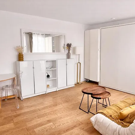 Rue Montmartre Apartment